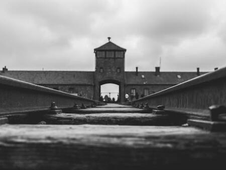 Jordmoren i Auschwitz